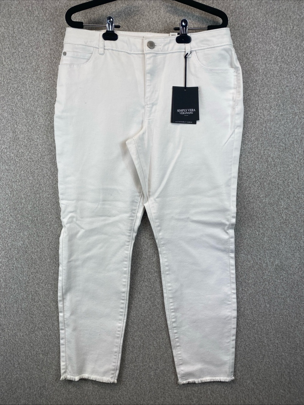 Simply Vera Wang Skinny Jeans Women's Size 12 Crisp White Raw Hem Minimalist